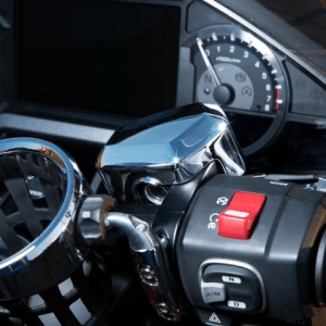 TWINART FRONT MASTER CYLINDER COVER '18-UP